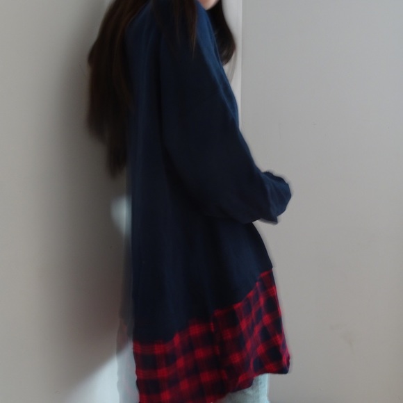 LONG SWEATER WITH FLANNEL - Picture 3 of 5